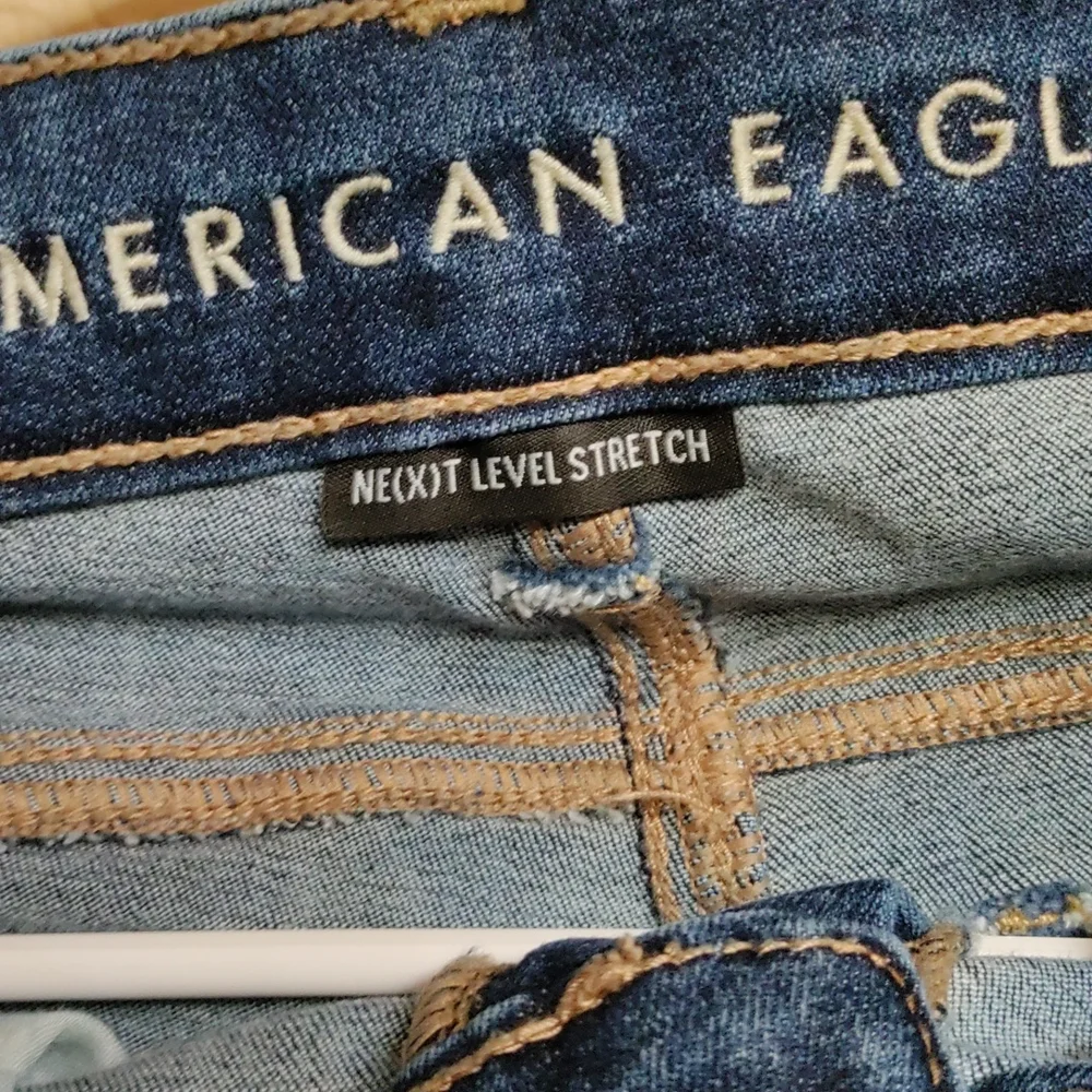 COPY - American Eagle stretch jeans 👖 - Picture 6 of 7